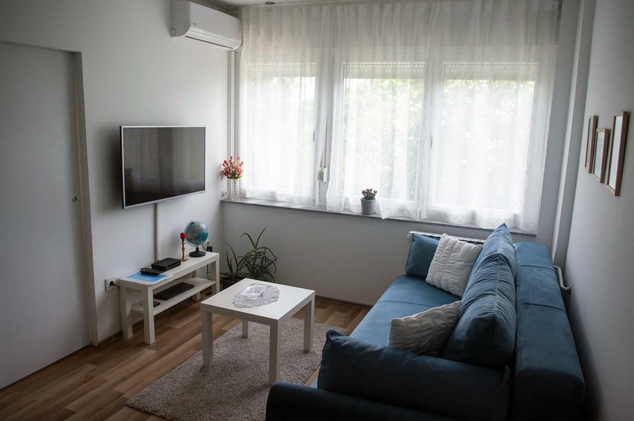 Meridian Apartment , 300M To Bus Terminal, Fast Wifi & Airport Transf ザグレブ エクステリア 写真
